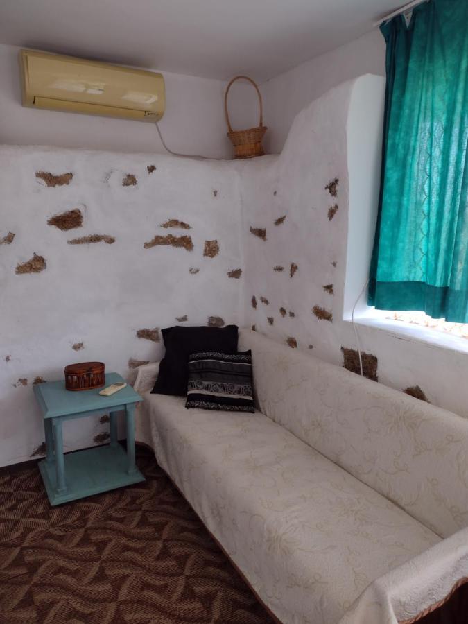 Guest House Viola Ezerets المظهر الخارجي الصورة